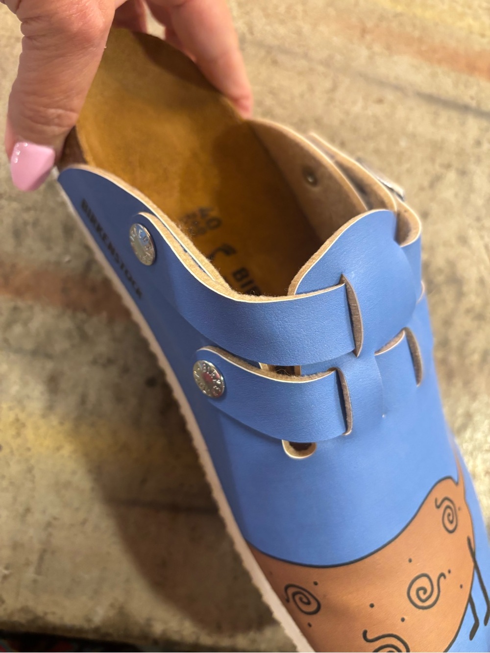 Birkenstock Women’s Blue Clogs with Brown Dog Graphic - Picture 5 of 8